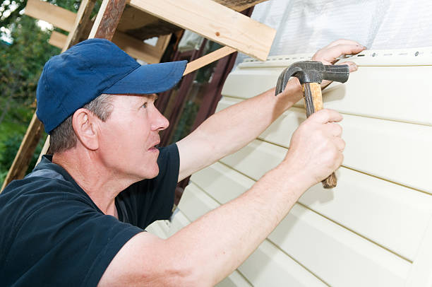 Historical Building Siding Restoration in Riverdale, CA